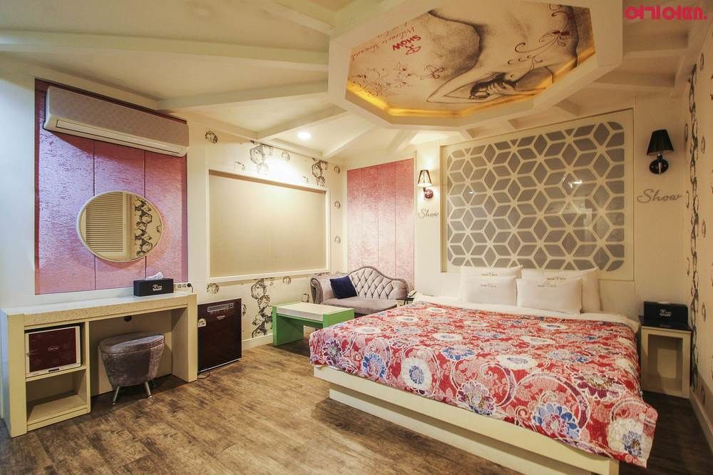 Show Hotel Пусан Екстер'єр фото